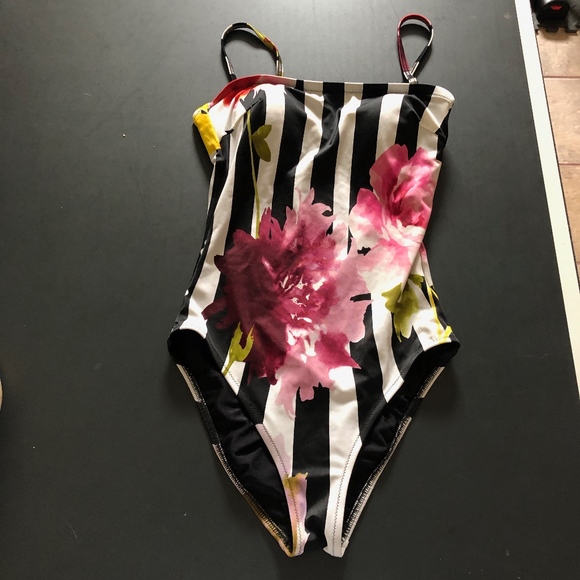 Gottex Other - NWOT Gottex Full Piece Swim Suit